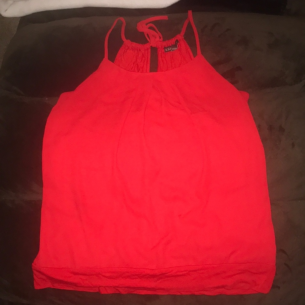 Express red tank